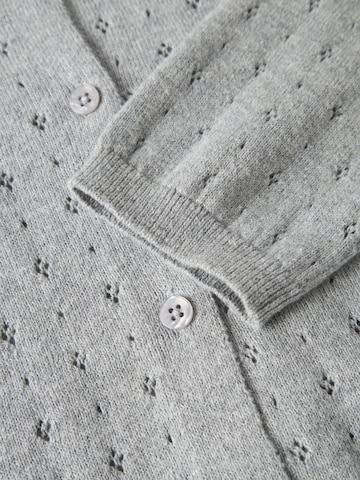 LMTD Cardigan i grå