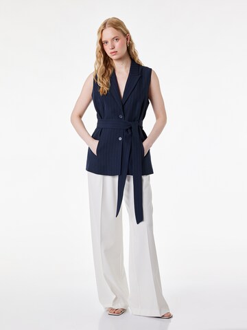 Koton Gilet in Blauw