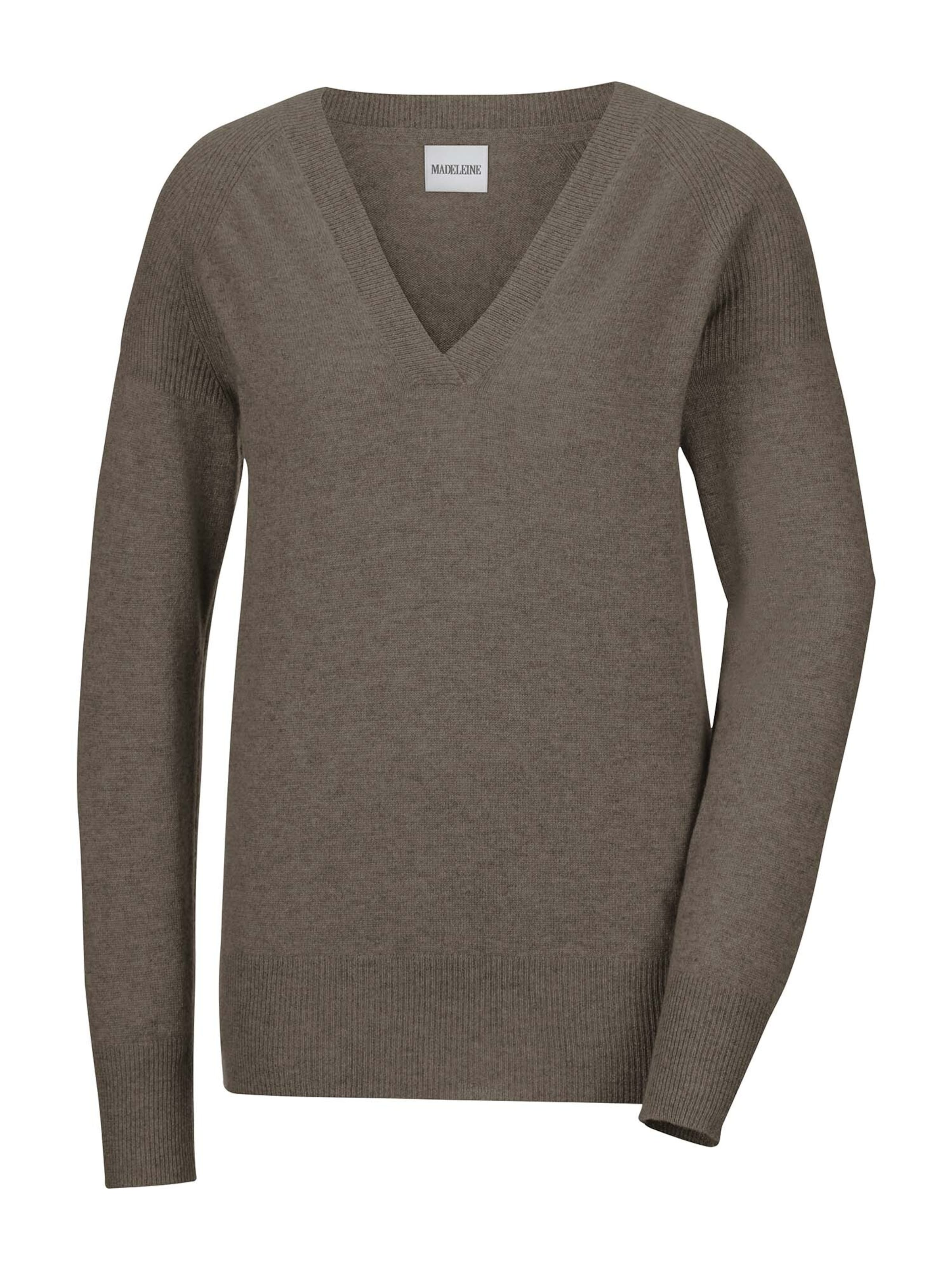 MADELEINE Sweater in Grey: front