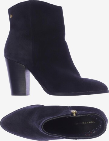 TOMMY HILFIGER Dress Boots in 39 in Blue: front