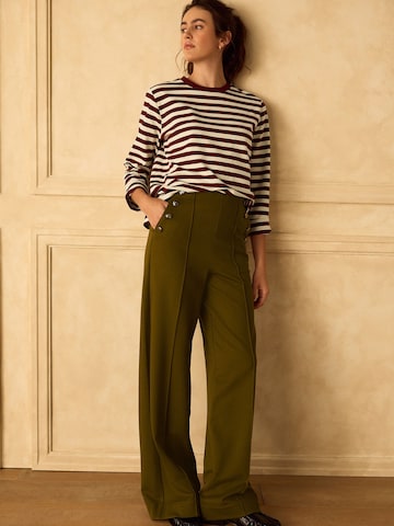 Next - Pierna ancha Pantalón de pinzas en verde