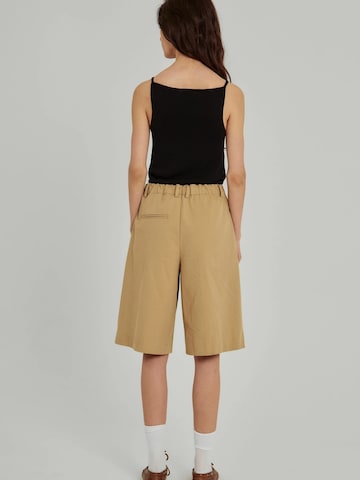 NORR Loosefit Bukser med lægfolder i beige