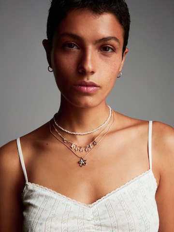 Bershka Lánc - arany: elől