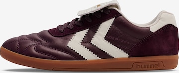 Baskets basses Hummel en rouge : devant