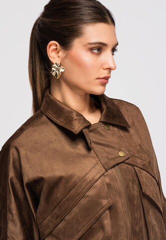 Ombre Tussenjas 'OW-JAFL-0122' in Bruin