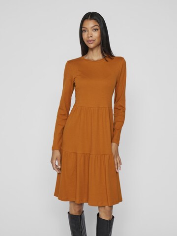Robe VILA en marron : devant