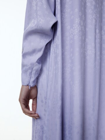 Robe 'Hila' EDITED en violet