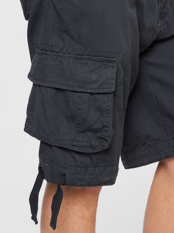 Brandit Regular Shorts in Schwarz