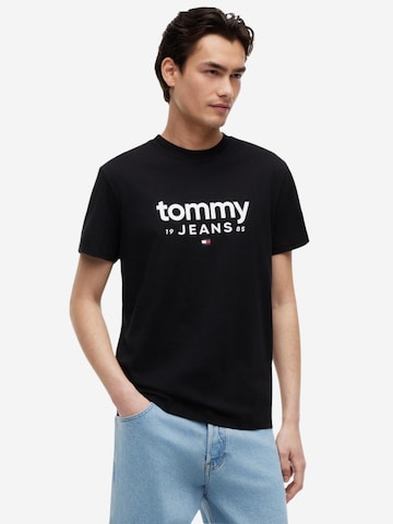 Maglietta 'DM0DM23376' di Tommy Jeans in nero
