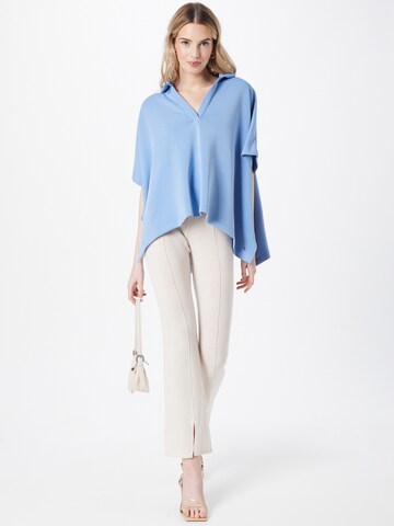 COMMA Poncho in Blau