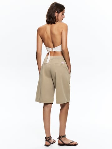 Pull&Bear Широка кройка Панталон Chino в бежово