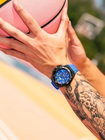 Montre à affichage analogique Lotus en bleu : devant