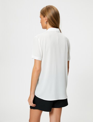 Koton Bluse in Weiß