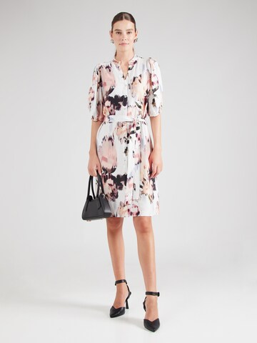 Robe-chemise 'VARIA' SISTERS POINT en mélange de couleurs : devant