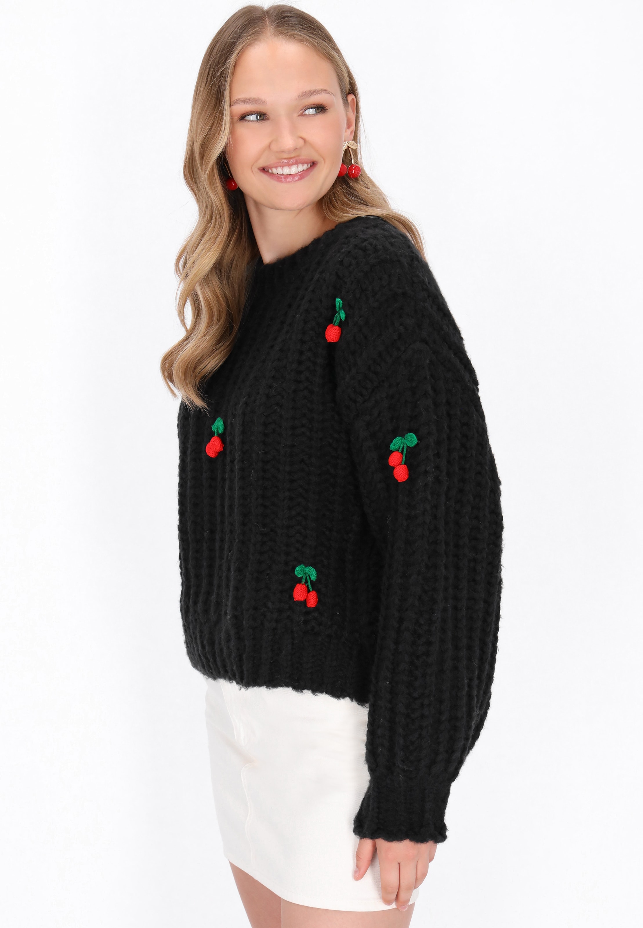 swirly Sweater in Black