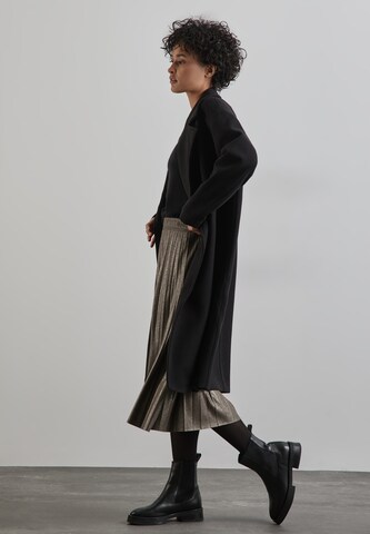 STREET ONE Skirt in Beige