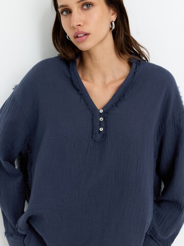 Pull&Bear Bluse in Blau