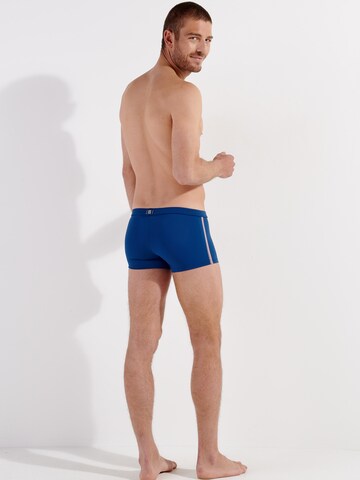 HOM Badeshorts ' Nautical Cup ' in Blau