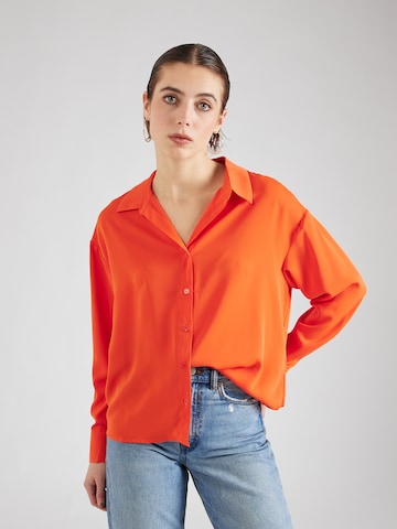 Chemisier 'FRANAN' PIECES en orange : devant