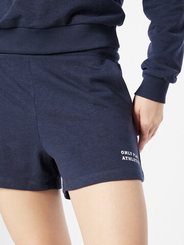 ONLY PLAY Regular Sportshorts 'MAE' in Blau