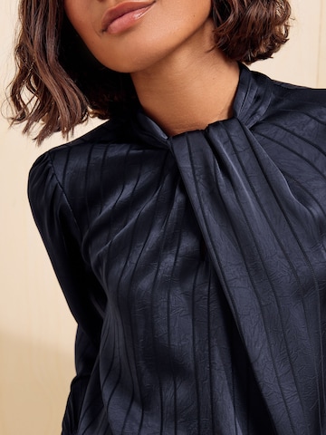 Camicia da donna di Friends Like These in blu