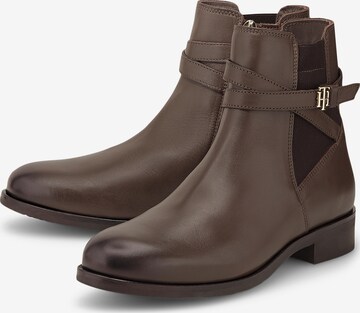 TOMMY HILFIGER Ankle Boots in Brown