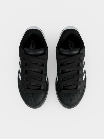 Baskets basses 'Superstar' ADIDAS ORIGINALS en noir