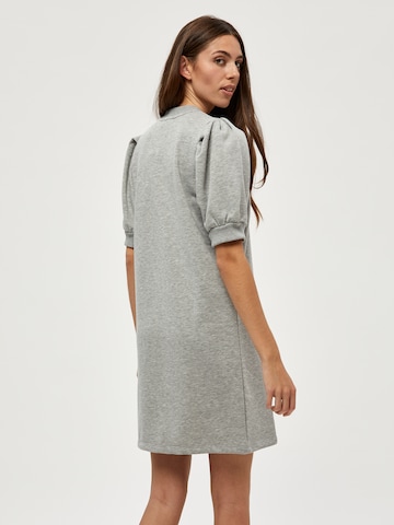minus Šaty 'Mika' – šedá