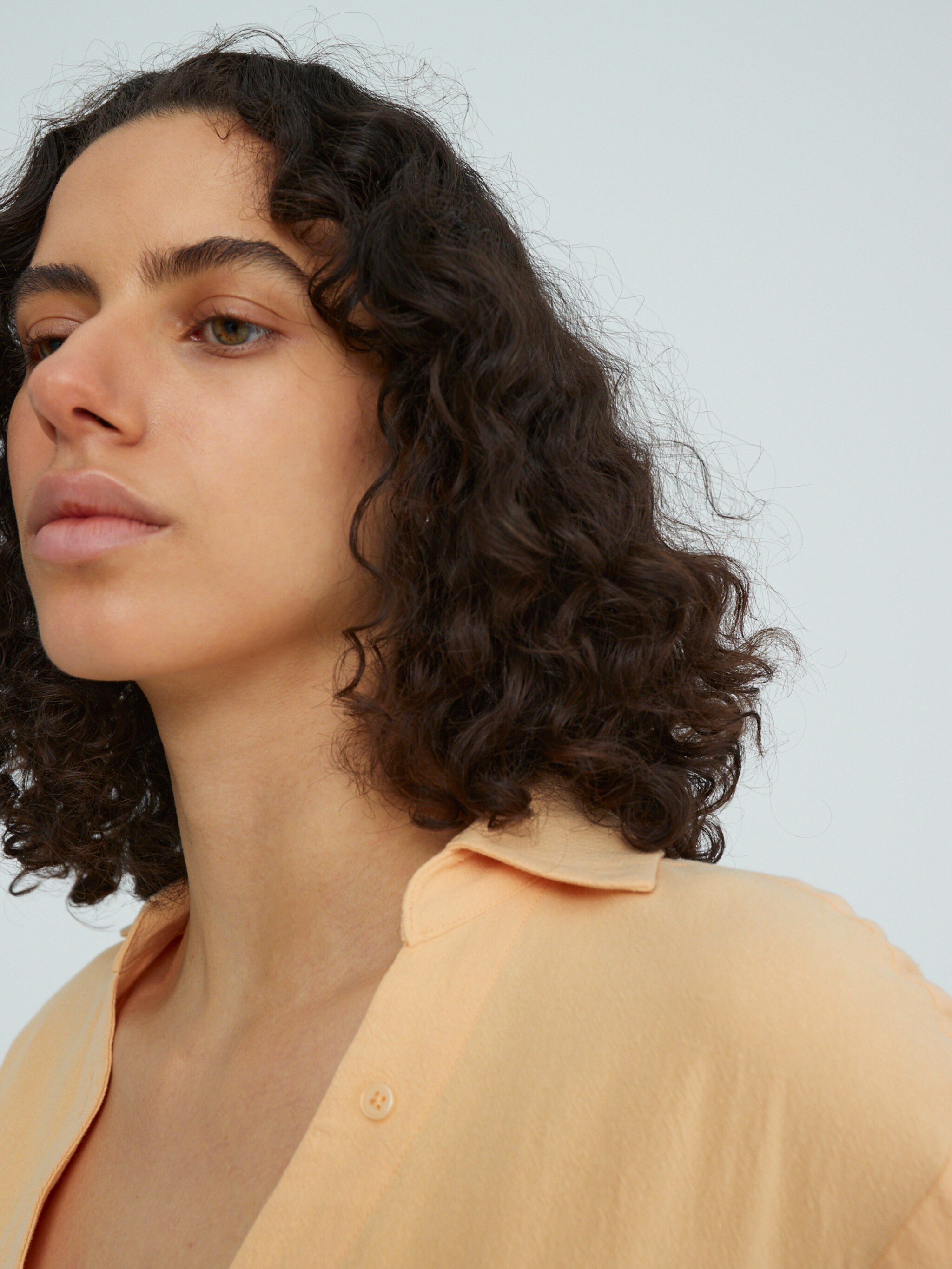 EDITED Produits Robe-chemise 'Hedone' orange pastel