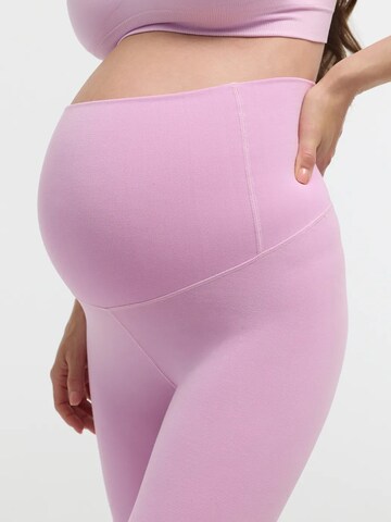 Skinny Leggings 'Seamless Umstandsleggings mit hohem Bund' di cfab in lilla