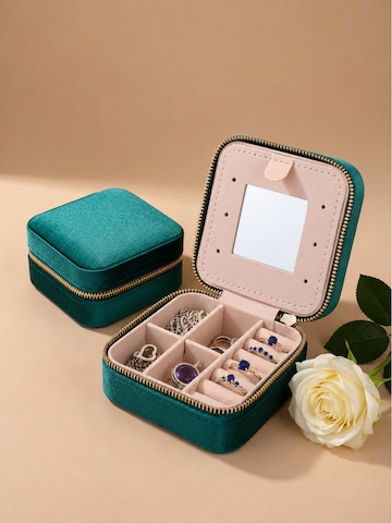 MEVYRA Jewelry Storage in Green: front