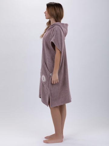 Pacifique Sud Athletic Robe 'Surf Rosa' in Pink
