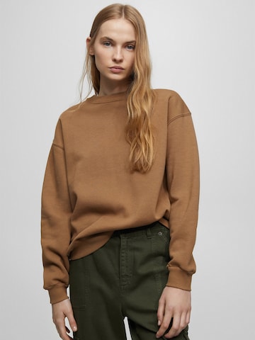 Pull&Bear Sweatshirt in Brown: front