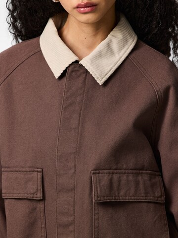 PIECES Jacke 'PCBett' in Braun
