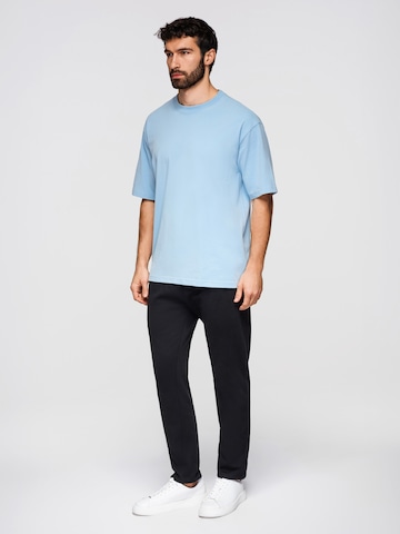 Ombre Regular Trousers 'OM-PABS-0304' in Black