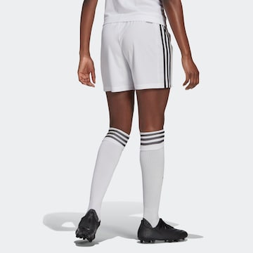regular Pantaloni sportivi 'Squadra 21' di ADIDAS SPORTSWEAR in bianco