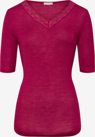 Hanro Undershirt ' Woolen Lace ' in Red: front