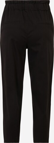 Regular Pantaloni cutați 'EVANY' de la Vero Moda Petite pe negru