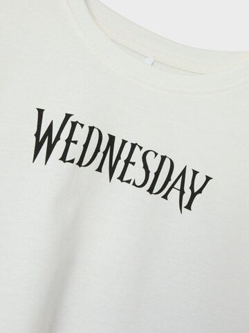 Tricou 'Dyp Wednesday' de la NAME IT pe alb