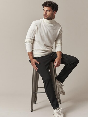 Deeluxe Pullover in Weiß
