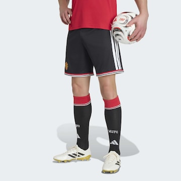 ADIDAS PERFORMANCE Regular Sportshorts 'Manchester United 26/27' in Schwarz: Vorderseite