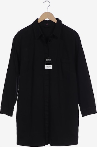 Emilia Lay Jacket & Coat in 4XL in Black: front