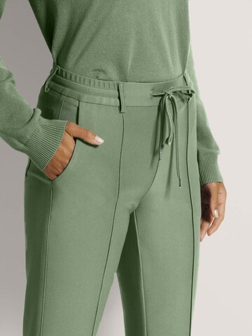 Coupe slim Pantalon MADELEINE en vert