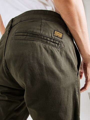 Slimfit Pantaloni chino di G-STAR in grigio