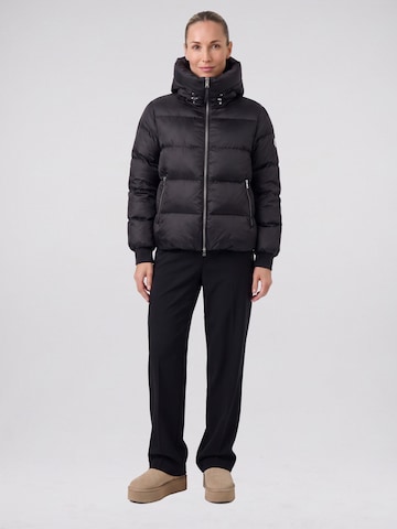 No. 1 Como Steppjacke 'SCOTTIA' in Schwarz: Vorderseite