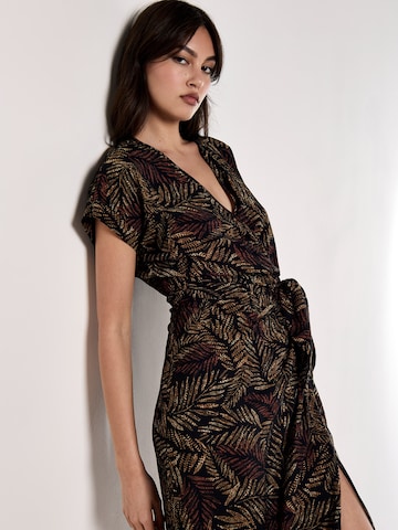 Apricot Dress in Black