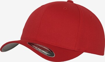 Chapeau Flexfit en rouge : devant