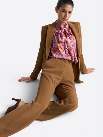 Regular Pantaloni cu dungă de la Rich & Royal pe maro