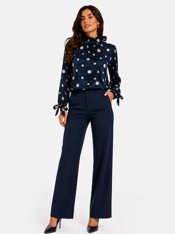 REGINA FASHION Bluzka 'Blouse with Standing collar print' w kolorze niebieski