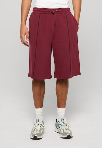 Loosefit Pantaloni di Urban Classics in rosso: frontale
